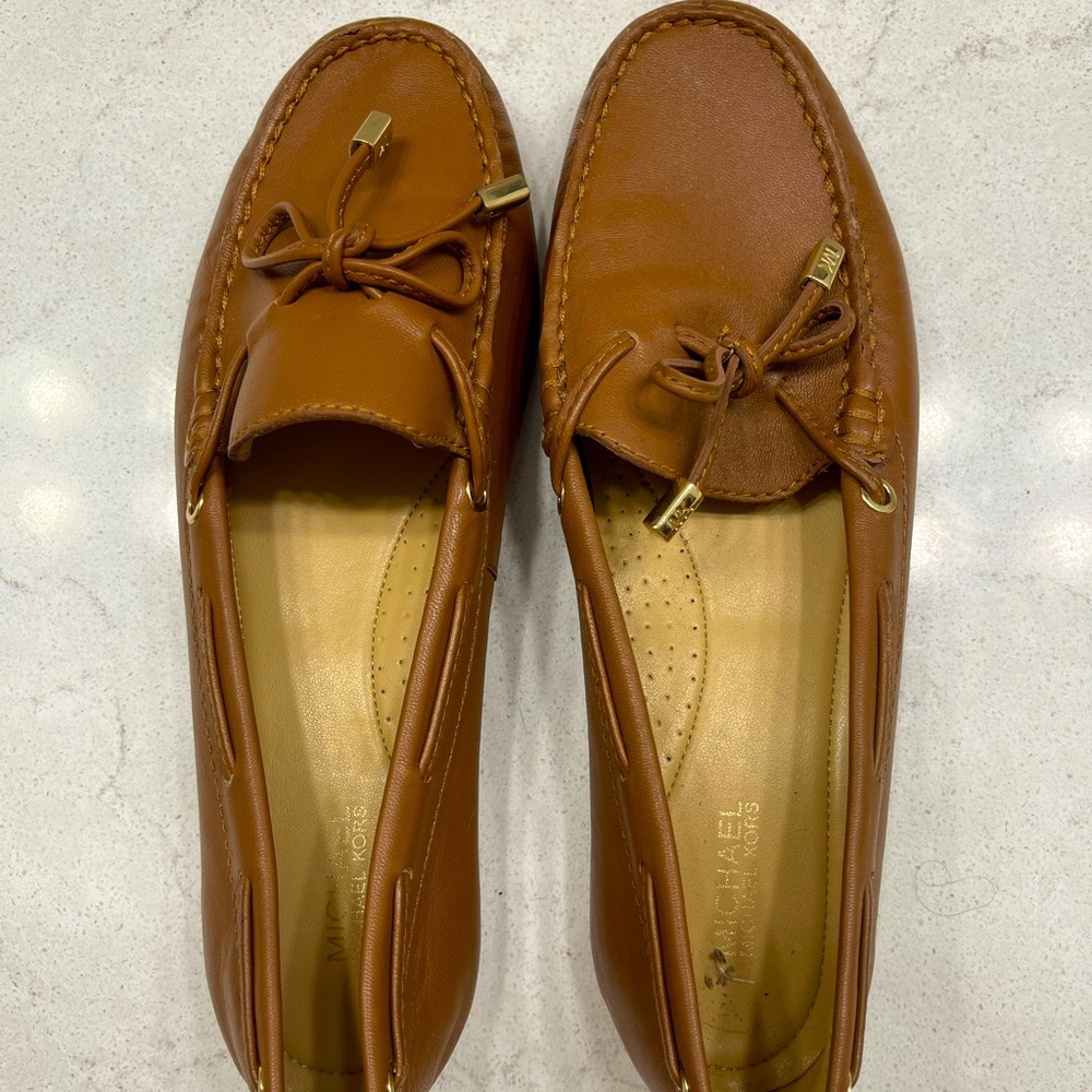 Beautiful brown Michael Kors loafers